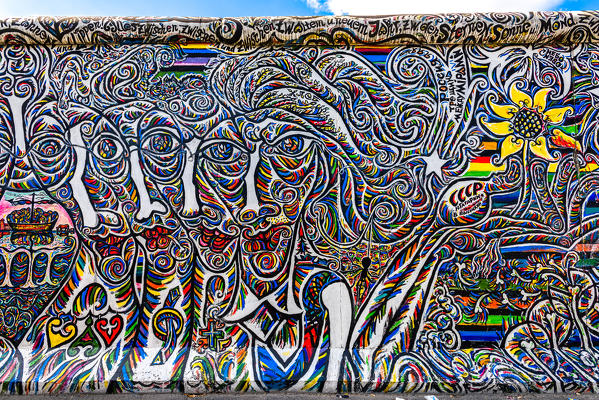 East Side Gallery,  murals on Berlin Wall, Berlin, Germany, Europe
