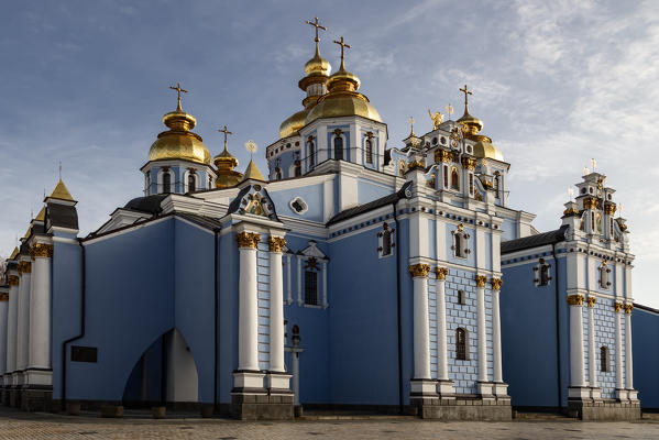  St Michael's monastery with golden domes, Kiev, Ukraine, eastern europe, europe