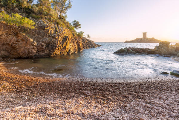 The île d'Or, a private island located at the east of the city of Saint-Raphaël, viewed from Cap Dramont beach, Var department, Provence-Alpes-Côte d'Azur region, France