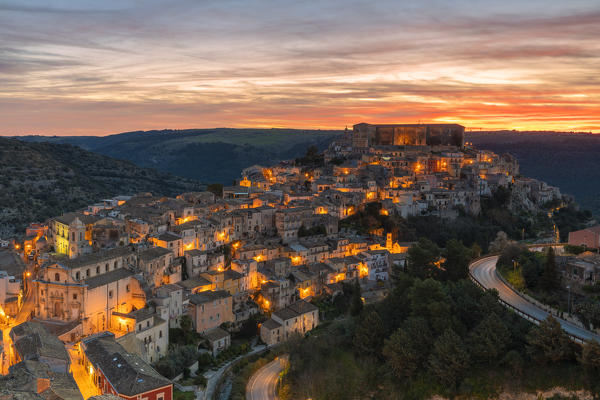 The enchanting hilltop city of Ragusa Ibla at dawn, Ragusa, Sicily, Italy