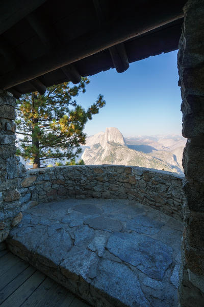 View of Half Dome and Yosemite Valley from the trailside museum at Glacier Point, Yosemite National Park, Sierra Nevada, California, North America, USA