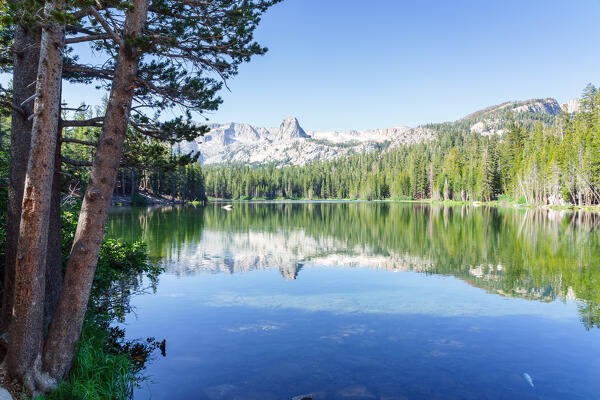 Lake Mamie, Mammoth Lakes, Inyo National Forest, Sierra Nevada, California, North America, USA