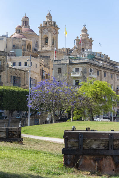 The village of Vittoriosa from Bormla waterfront, Malta, Europe