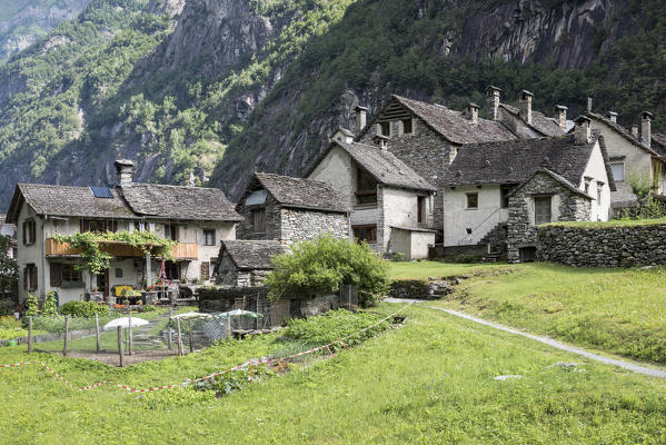 The little historical village of Roseto,Cevio, Valle Maggia, Canton Ticino, Switzerland, Europe