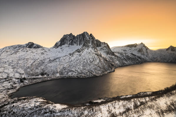 Mefjorden and Breidtinden at arctic sunset, Barden, Mefjordbotn, Mefjorden, Senja, Tromso, Norway, Europe