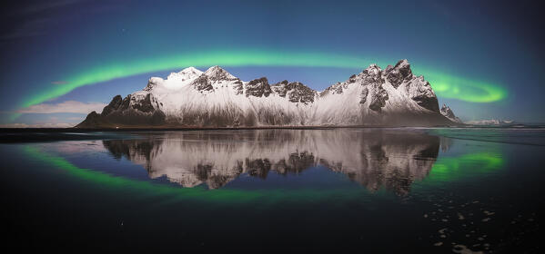 Circular Aurora borealis, Vestrahorn mountain, South eastern Iceland