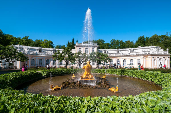 Golden statues in the fountain, Catherine Park, Tsarskoye Selo, Saint Petersburg, Russia
