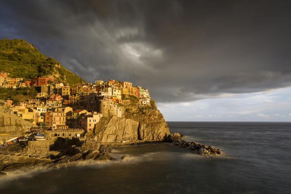 Golden hour in Manarola, Cinque Terre, municipality of Riomaggiore, La Spezia provence, Liguria, Italy, Europe