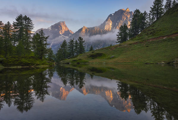 Sangiatto lake at sunrise, Parco Naturale dell'Alpe Veglia e dell'Alpe Devero, Alpi Lepontine, Verbano Cusio Ossola, Piemonte, Italy, Southern Europe
