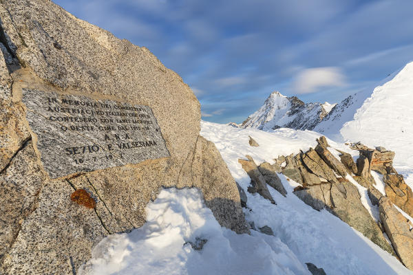 Plaque in memory of soldiers in the First World War, Passo Presena, Trento, Val Presena, Trentino Alto Adige, Italy, Southern Europe 