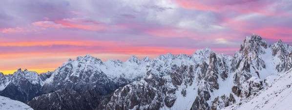 Cadini di Misurina during winter with fresh snow at sunrise, Dolomiti di Sesto, Belluno, Veneto, Italy, Southern Europe