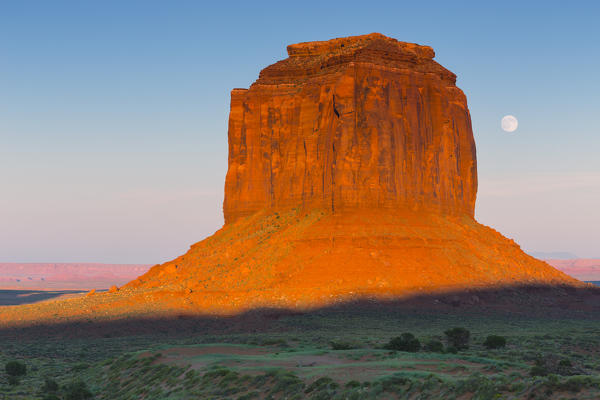 Sunset at Monument Valley, Utah, Arizona, North America, USA