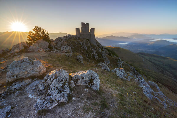 Rocca Calascio at sunset, Calascio, L'Aquila, Abruzzo, Italy, Southern Europe