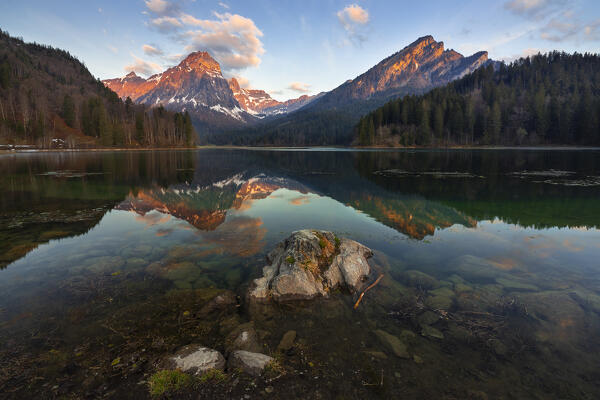 View of Barensoolspitz and Brunnelistock peaks at sunrise during spring, Naefels, Oberseealp, Cantone Glarona, Switzerland, Western Europe