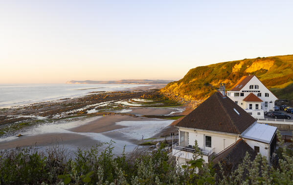Sunset at the beach of Cap Gris Nez and the view of Cap Blanc Nez, Audinghen, Boulogne sur Mer, Calais, Cote d’Opale, Haute France, France, Western Europe