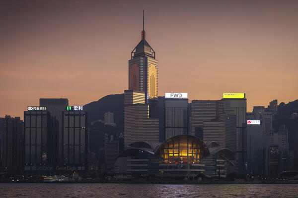 Cityscape during dusk viewed from Avenue of Stars, Tsim Sha Tsui, Kowloon, Hong Kong, China, Asia