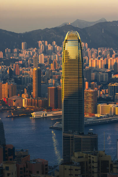 Elevated view of Hong Kong cityscape and International Finance Centre viewed from Victoria Peak during sunset, The Peak, Hong Kong island, Hong Kong, China, Asia