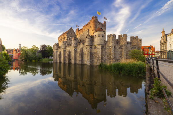 The Castle Counts of Flanders and its reflections during sunset, Gand, Belgium, East Flanders, Flanders, Western Europe