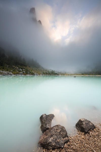 Lake Sorapiss and Punta Sorapiss, Cortina d'Ampezzo, San Vito di Cadore, Belluno, Dolomiti Ampezzane, Veneto, Italy, Western Europe