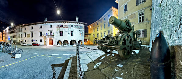 Rovereto: the Pretorio Palace and the 