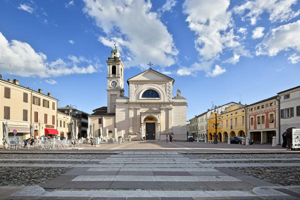 Brescello: the Santa Maria Nascente church in Matteotti Square. The village is famous for the films of Don Camillo and Peppone inspired by the books of Giovannino Guareschi. Reggio Emilia province, Emilia Romagna, Italy, Europe.