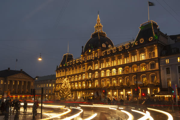 Denmark, Copenhagen, Kongens Nytorv, Magasins du Nord at Christmas.