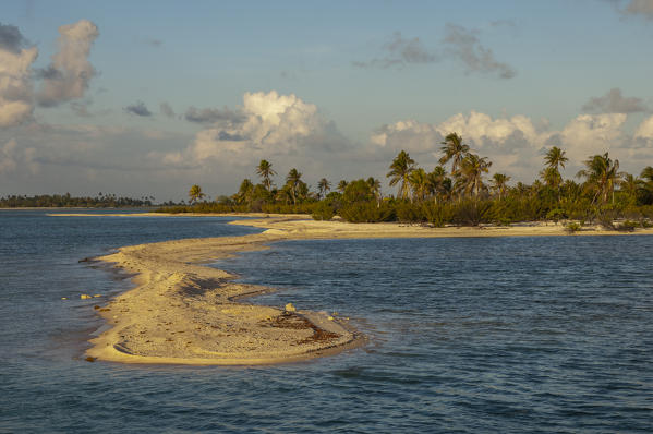 Tikehau, Tuamotu Archipelago, French Polynesia.