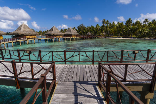 Kia Ora Resort, Rangiroa, Tuamotu Archipelago, French Polynesia.