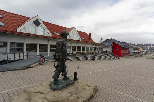 The Unknown Miner Monument in Lompensenteret street, Longyearbyen, Spitsbergen, Svalbard Islands, Norway.