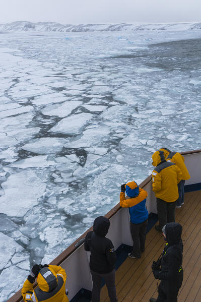Murchinson Bay, Murchisonfjorden, Nordauslandet, Svalbard Islands, Norway.