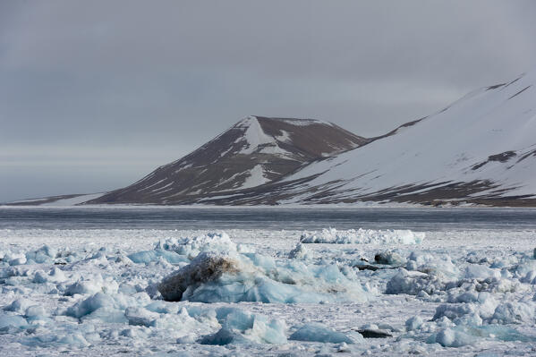 Wahlenberg fjord, Nordaustlandet, Svalbard Islands, Norway.