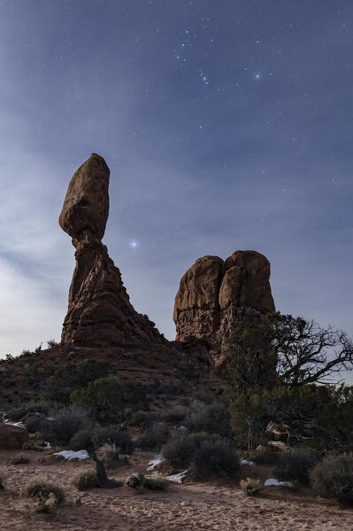 USA, Utah, Arches National Park: Orion over the Balanced Rock
