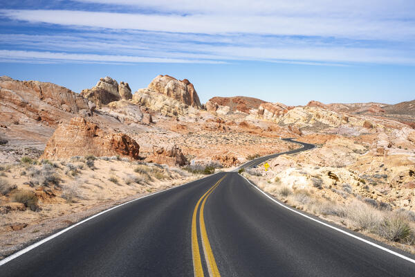 USA, Nevada, Valley of Fire State Park: Mpuse's Tank Road panorama