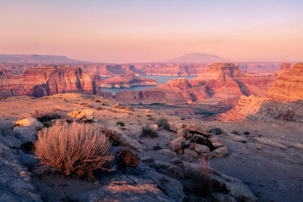 Sunset colors on Lake Powell near Alstrom Point in the Grand Staircase of Escalante wilderness area: Utah, United States of America