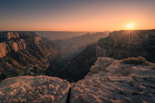 Cape Royal in a majestic sunset dress, the best viewpoint of the North Rim of the Grand Canyon in its best time: Arizona, United States of America