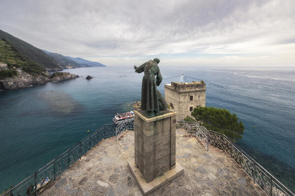 Statue of San Francesco d'Assisi, Cinque Terre National Park, municipality of Monterosso al Mare, La Spezia province, Liguria district, Italy, Europe
