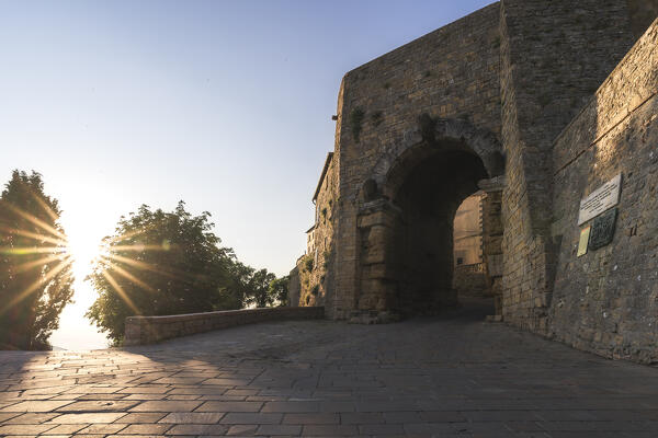 The arch gate (Porta dell'arco) ,Volterra, Pisa province, Tuscany, Italy, Europe