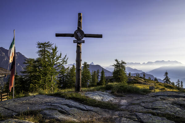 View of Mont Avic Park near refuge Barbustel, Aosta province, Valle D'Aosta, Italy, Europe.