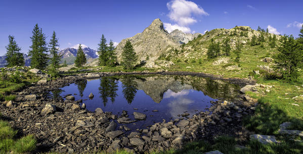 Alpine lake of Mont Avic, Aosta province, Valle D'Aosta, Italy, Europe.