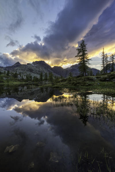 Lake Vallette at sunset, Mont Avic, Aosta province, Valle D'Aosta, Italy, Europe.
