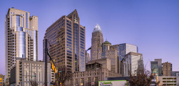 USA, North Carolina, Charlotte, Skyscrapers at sunset