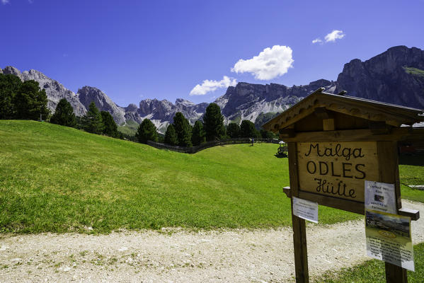 Odle mountain range from Col Raiser, Dolomites, Italy