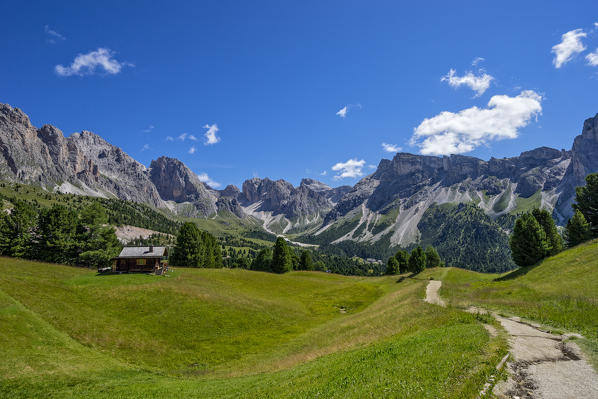 Odle mountain range from Col Raiser, Dolomites, South Tyrol, Italy