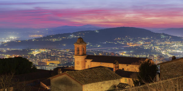 Europe, Italy, Umbria, Perugia district.
Perugia at sunset