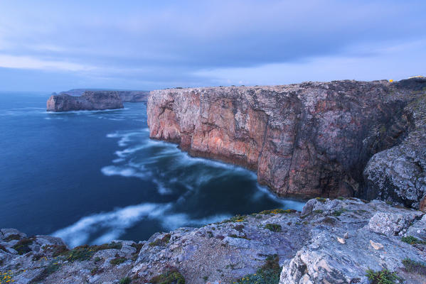 The lighthouse overlooking the Atlantic Ocean, Cabo De Sao Vicente, Sagres, Algarve, Portugal, Europe