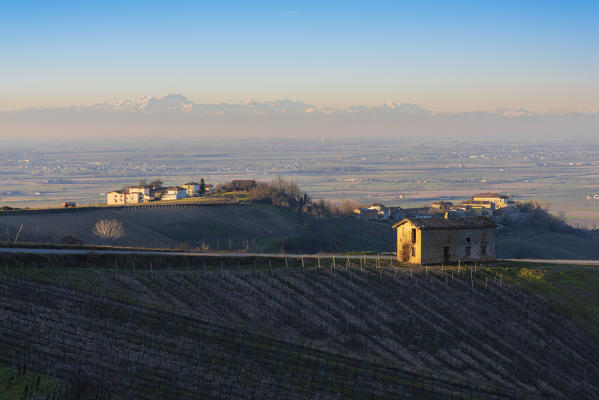 Farmsteads, with the view on Pianura Padana and the Alps, Cigognola, Oltrepo Pavese, Province of Pavia, Lombardy, Italy