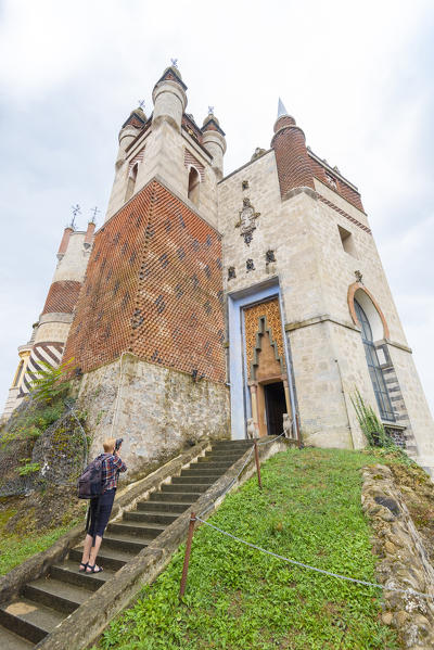 Rocchetta Mattei, Valle del Reno, bolognese Apennine, province of Bologna, Emilia Romagna, Italy