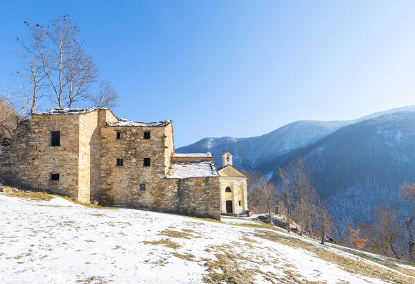 Abandoned hamlet, Ceregate, Staffora Valley, Oltrepo Pavese, province of Pavia, Apennines, Lombardy, Italy