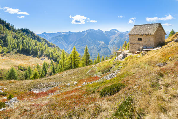 Usuelli bivouac, Vigezzo valley, Ossola, Piedmont, Province of Verbano Cusio Ossola, italian alps, Italy