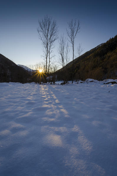 Sunrise in the valley bottom, Forzo Valley, Soana Valley, Gran Paradiso National Park, Piedmont, Italy